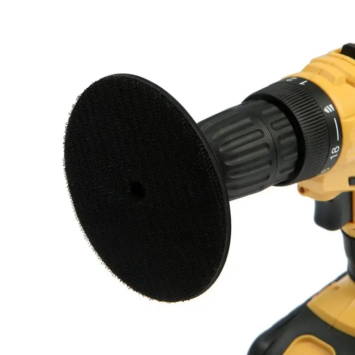 Насадка с липучкой для дрели и УШМ ТУНДРА, толстый резиновый диск, М14, с адаптером, 100 мм