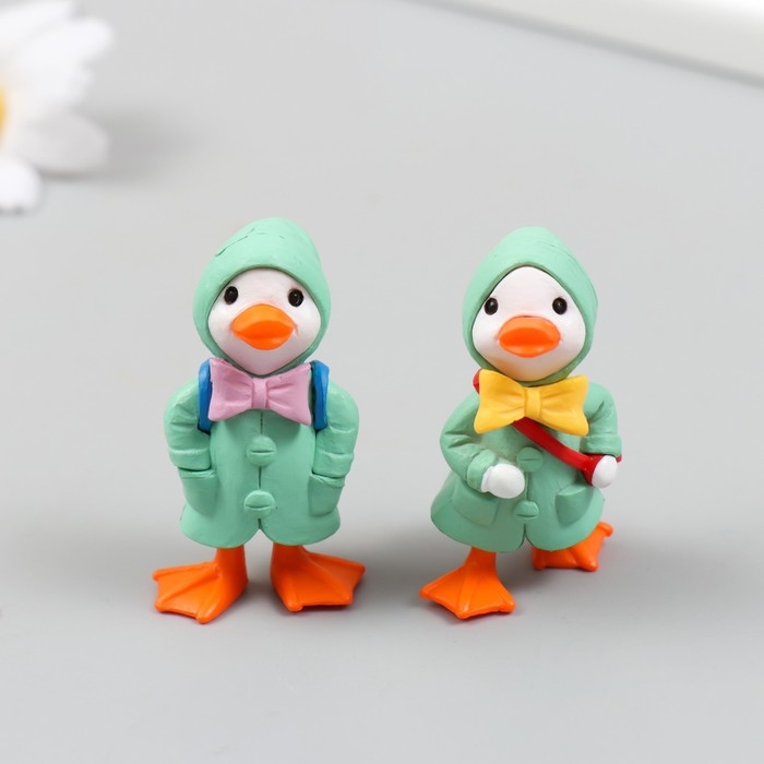 Фигурка для флорариума полистоун  Фигурка для флорариума полистоун "Утёнок в дождевике" МИКС 4х5 см