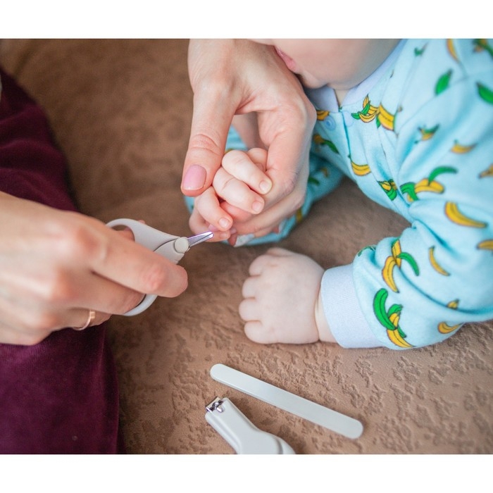 Маникюрный набор детский для самых маленьких «Мишка» (ножницы+щипчики+пилка) Маникюрный набор детский для самых маленьких «Мишка» (ножницы+щипчики+пилка)