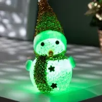 Ёлочная игрушка &laquo;Золотистый снеговичок&raquo;, 8 см, 1 LED, от батареек AG13&times;3, свечение мульти (RGB)