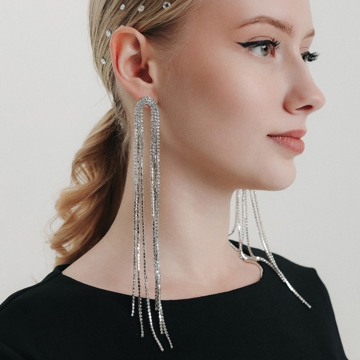 Серьги висячие со стразами «Голливуд» полукруг, 6 рядов, цвет белый в серебре, 19,5 см Серьги висячие со стразами «Голливуд» полукруг, 6 рядов, цвет белый в серебре, 19,5 см