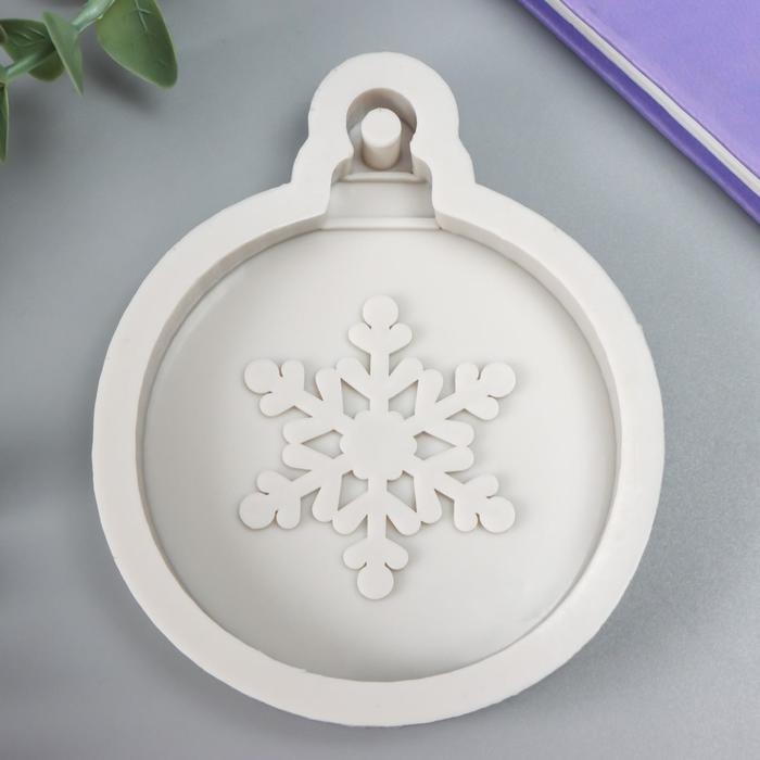 Молд силикон Молд силикон "Новогодний шар со снежинкой" 9х7,5х1,4 см