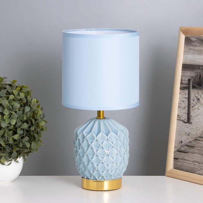 Лампа настольная Лампа настольная "Бернарда" 1х40Вт Е14 голубой 15х15х30см