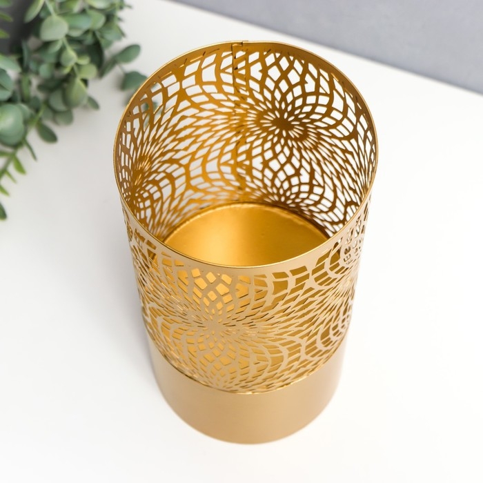 Подсвечник металл на 1 свечу  Подсвечник металл на 1 свечу "Цветок-паутина" золото 26х13х13 см