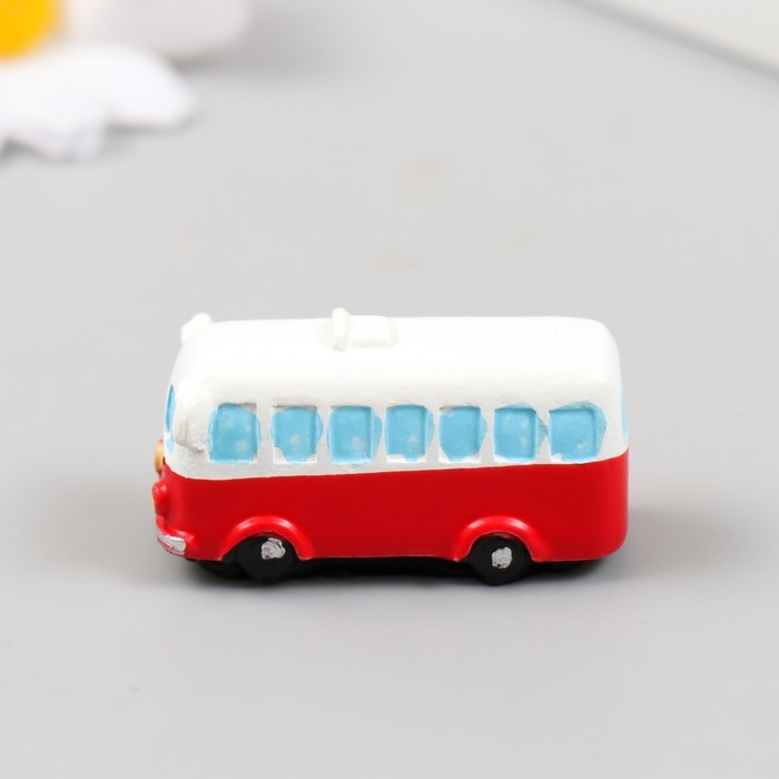 Фигурка для флорариума полистоун  Фигурка для флорариума полистоун "Автобус" 4,4х2х2 см