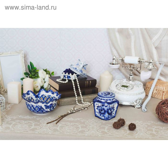 Конфетница «Бабочки», 15×15×8 см, ажурная, гжель