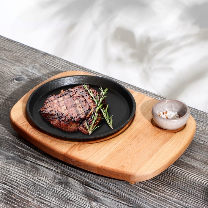 Подставка для сковороды Adelica, для подачи горячего, пропитано минеральным маслом, 30,5×22 см, d=19 см, d=6 см, берёза Подставка для сковороды Adelica, для подачи горячего, пропитано минеральным маслом, 30,5×22 см, d=19 см, d=6 см, берёза