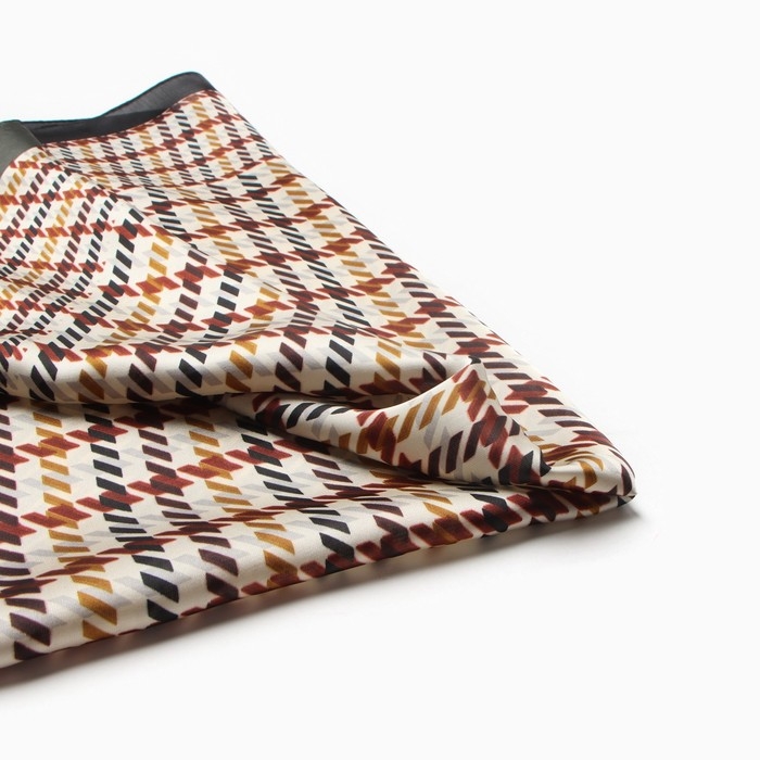 Платок женский MINAKU 70*70 см, коричневый Платок женский MINAKU 70*70 см, коричневый