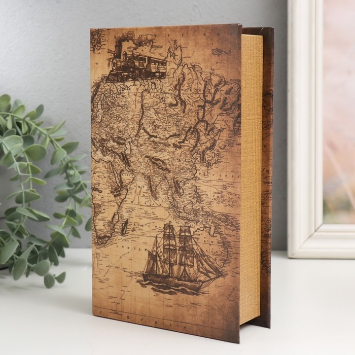 Сейф-книга дерево кожзам  Сейф-книга дерево кожзам "Корабль в Индийском океане" 21х13х5 см