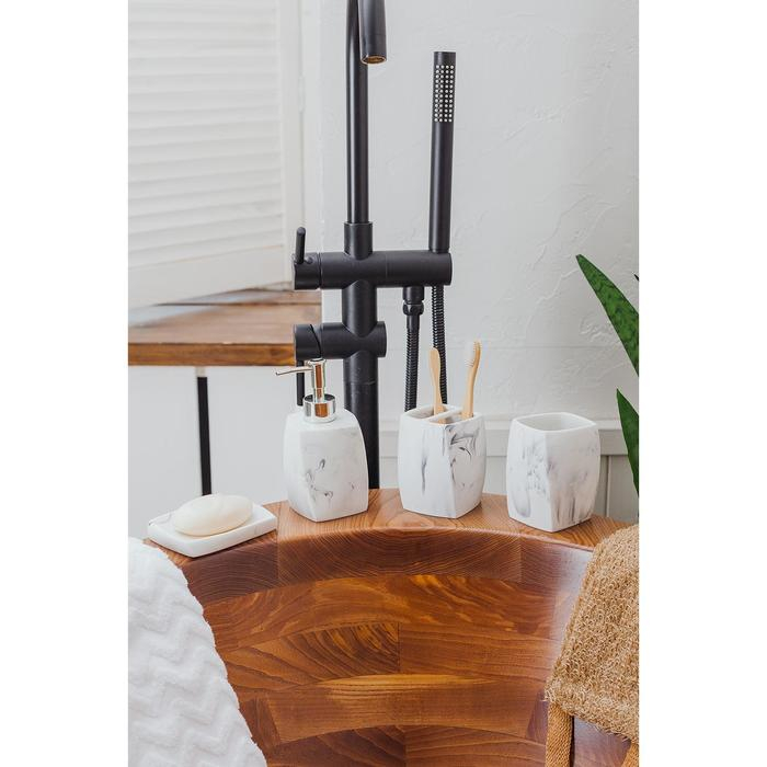 Набор аксессуаров для ванной комнаты «Мрамор», 4 предмета (дозатор 190 мл, мыльница, 2 стакана 290 мл), цвет белый Набор аксессуаров для ванной комнаты «Мрамор», 4 предмета (дозатор 190 мл, мыльница, 2 стакана 290 мл), цвет белый