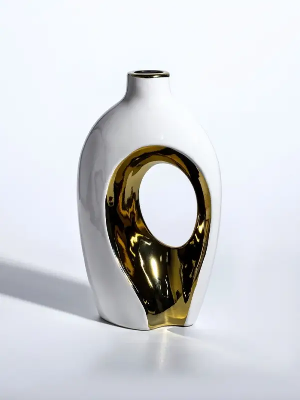 Ваза керамика настольная Ваза керамика настольная "Лари" (набор 2 шт) h=26х23, d=4 см, белый