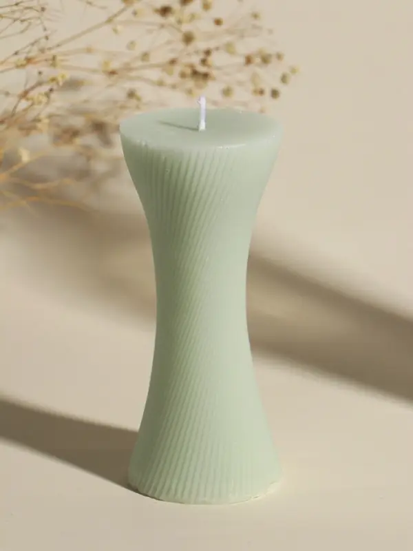 Свеча декоративная &laquo;Талия&raquo;, нежно-зелёная, 5.8&times;5.8&times;13.2 см