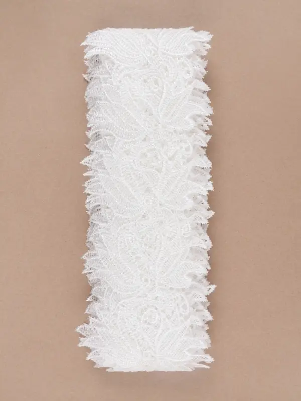 Кружево гипюровое, 90 мм, 9&plusmn;0.5 м, цвет белый