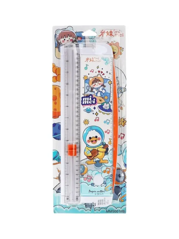 Резак для бумаги роликовый А4, до 3 листов, безопасное лезвие, длина реза 300 мм, корпус белый