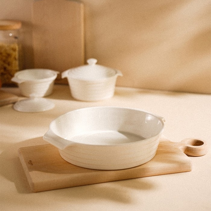 Форма для выпечки из жаропрочной керамики SL Home «Санторини», 2,2 л, 28,8×25,6×6 см, цвет белый Форма для выпечки из жаропрочной керамики SL Home «Санторини», 2,2 л, 28,8×25,6×6 см, цвет белый