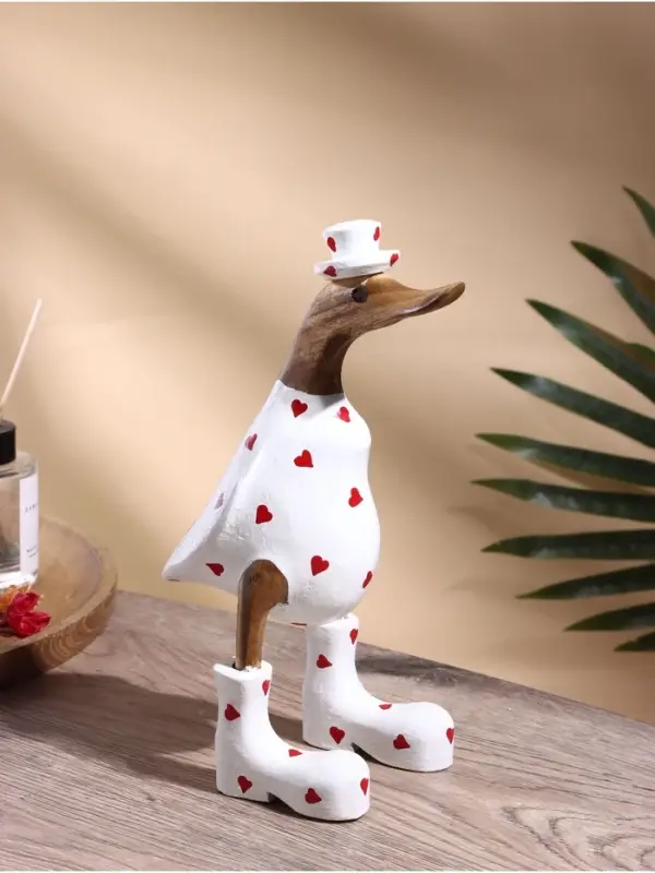 Сувенир &laquo;Утка в сердечках&raquo;, 27 см, дерево