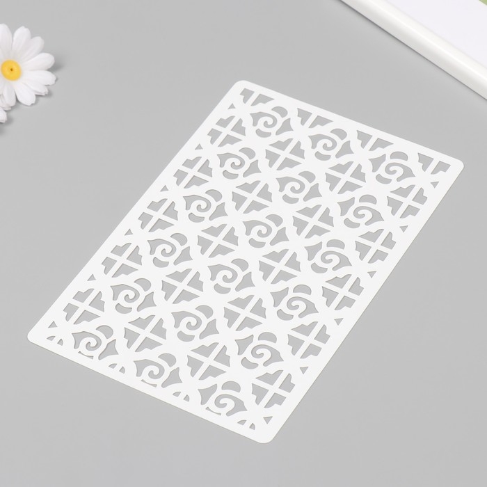 Пластиковый трафарет для творчества «Орнамент», шаблон, 16×24 см Пластиковый трафарет для творчества «Орнамент», шаблон, 16×24 см
