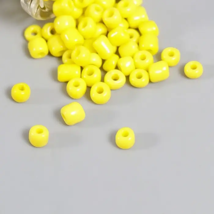 Бисер круглый 6/0 в бутылочке  Бисер круглый 6/0 в бутылочке "Яркий лимон" 20 гр
