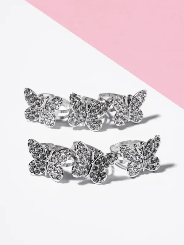 Кольцо &laquo;Выбражулька. Бабочка&raquo;, стразы, белое в серебре, безразмерное