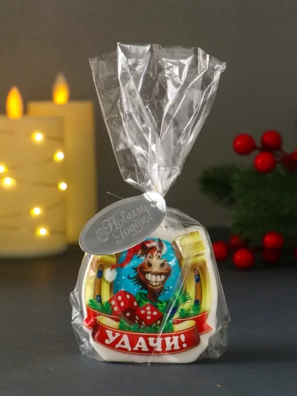 Свеча новогодняя "Подкова. Удачи" 6х2,8х6 см