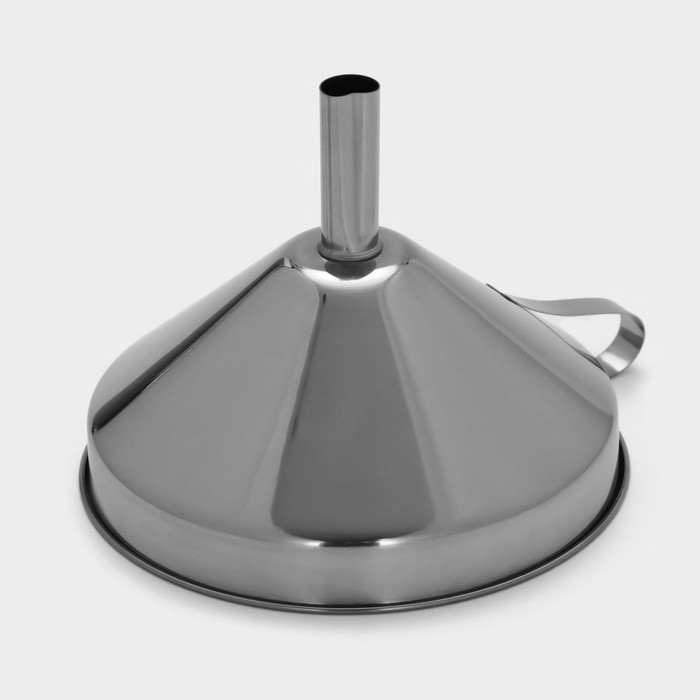 Воронка Magistro Steel, d=14,6 см, 201 сталь Воронка Magistro Steel, d=14,6 см, 201 сталь
