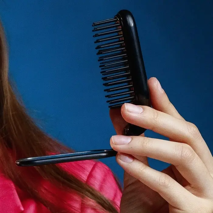 Расчёска массажная, складная, с зеркалом, 3 × 10 см, цвет МИКС Расчёска массажная, складная, с зеркалом, 3 × 10 см, цвет МИКС