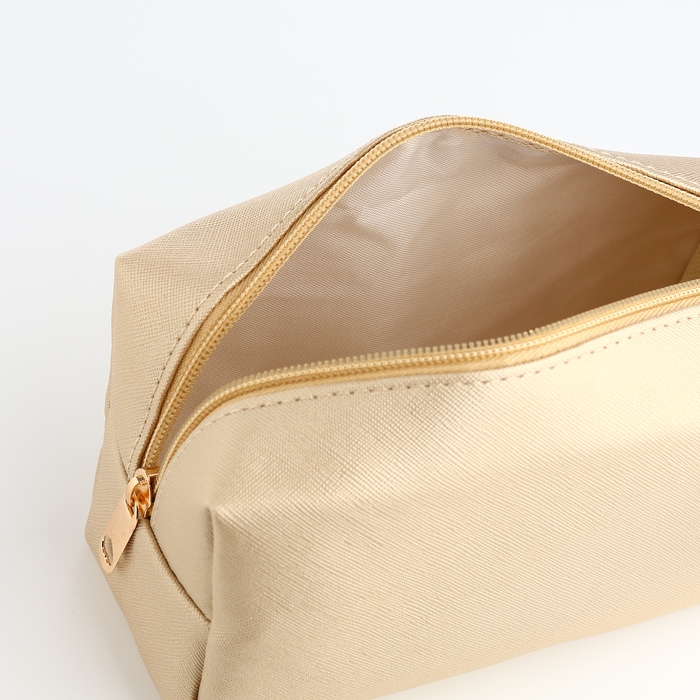 Косметичка на молнии, цвет золотой