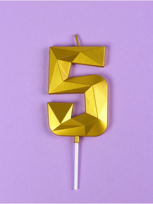Свеча ГИГАНТ в торт на шпажке «Грань», цифра Свеча ГИГАНТ в торт на шпажке «Грань», цифра "5", золотая, 9 см