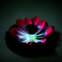 Садовый светильник для водоемов 28 х 28 х 9 см на солнечной бат-е "Лотос" лиловый N009