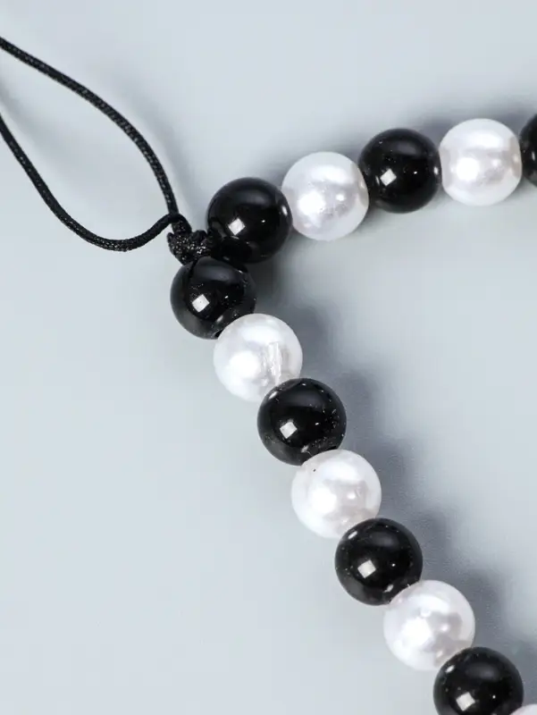 Брелок - подвеска для ключей &laquo;Бант и сердце&raquo;, чёрно-белый, 14.5 см