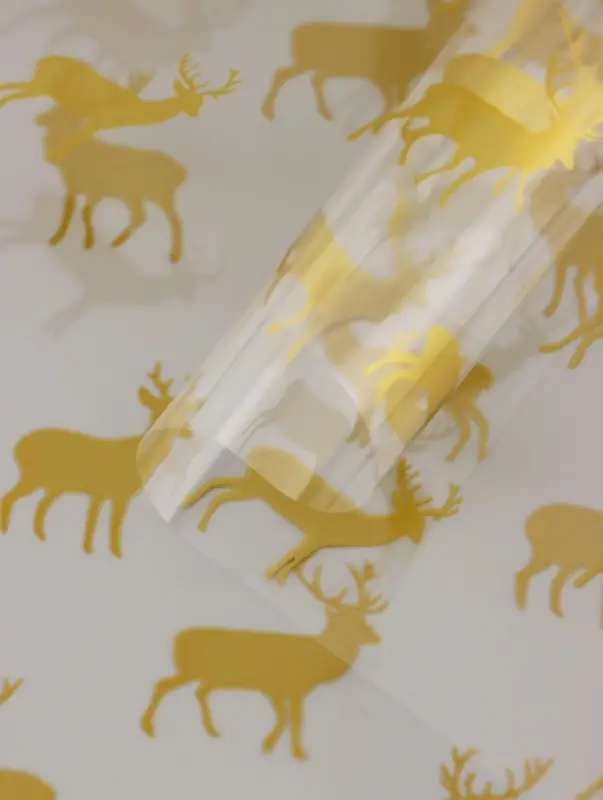 Пленка новогодняя глянцевая &laquo;Северные олени&raquo;, прозрачная, золото, 0.7&times;7.5 м, 40 мкм, 200 г