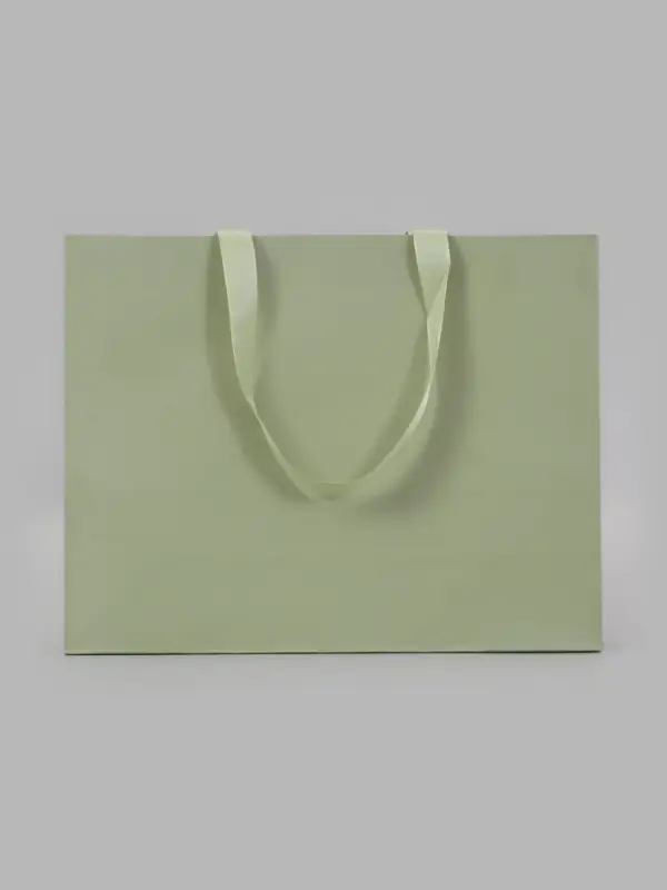 Пакет подарочный, ламинированный, горизонтальный, &laquo;Хаки&raquo;, 32&times;25&times;11 см