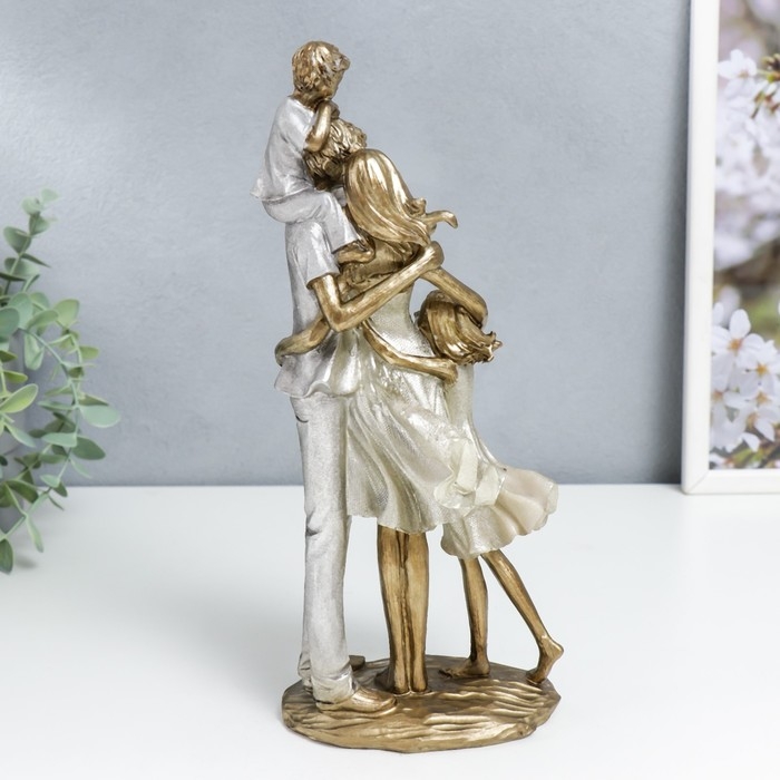 Сувенир полистоун  Сувенир полистоун "Наша большая семья" серо-синий и перламутр 28,5х10,5х12,5 см