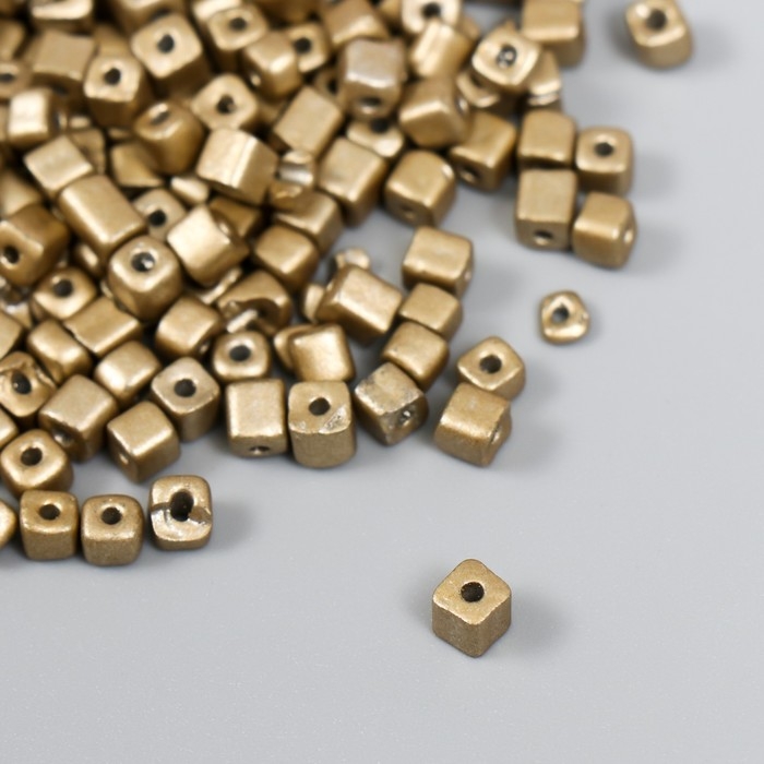 Бисер кубический стекло 4х4 мм  Бисер кубический стекло 4х4 мм "Металлик. Светлое золото" набор 20 гр