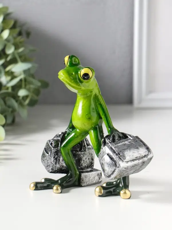 Фигурка полистоун лак &laquo;Лягушонок с сумками&raquo;, 7.5&times;11.5&times;13 см