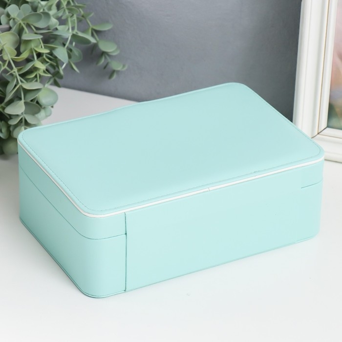 Шкатулка кожзам для украшений  Шкатулка кожзам для украшений "С пряжкой" мятная 24х18,5х9см