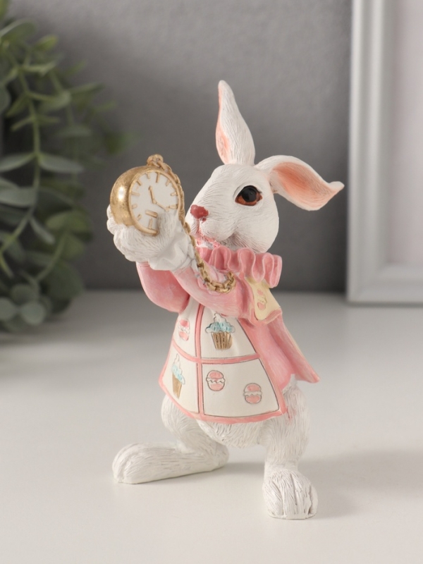 Сувенир полистоун Сувенир полистоун "Заяц с карманными часами, в розовом" 9,5х7,5х13 см