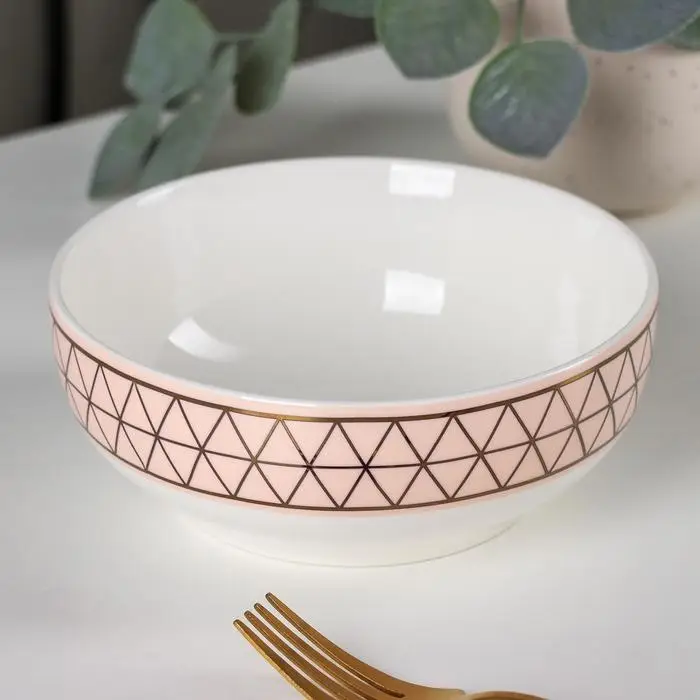 Салатник фарфоровый Доляна «Золотая нить», 600 мл, d=15,2 см