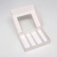 Коробка складная, под 4 эклера, белая, с окном, 20&times;15&times;5 см