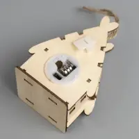 Ёлочная игрушка &laquo;Домик со снеговиком&raquo;, 7.7&times;11&times;6 см, 1 LED, от батареек, свечение тёплое белое