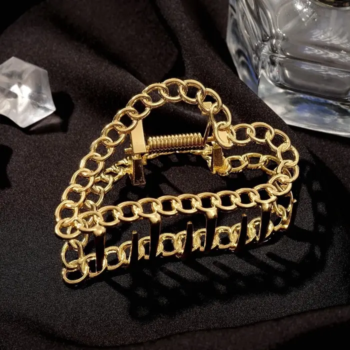 Крабик для волос &laquo;Дороти&raquo;, сердце, 7.5 см, золотистый