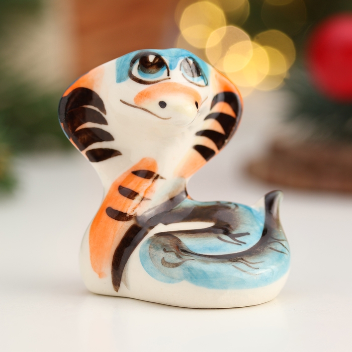 Новый год. Сувенир символ года Новый год. Сувенир символ года "Змея Ляля", гжель, цвет, 5,5 см