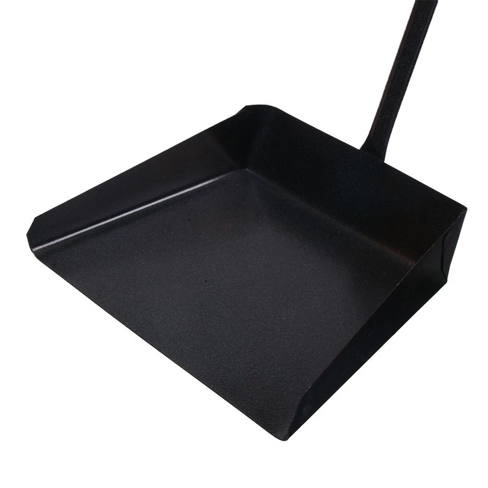 Совок хозяйственный, 26 × 22 × 5 см, черенок 80 см, металл Совок хозяйственный, 26 × 22 × 5 см, черенок 80 см, металл