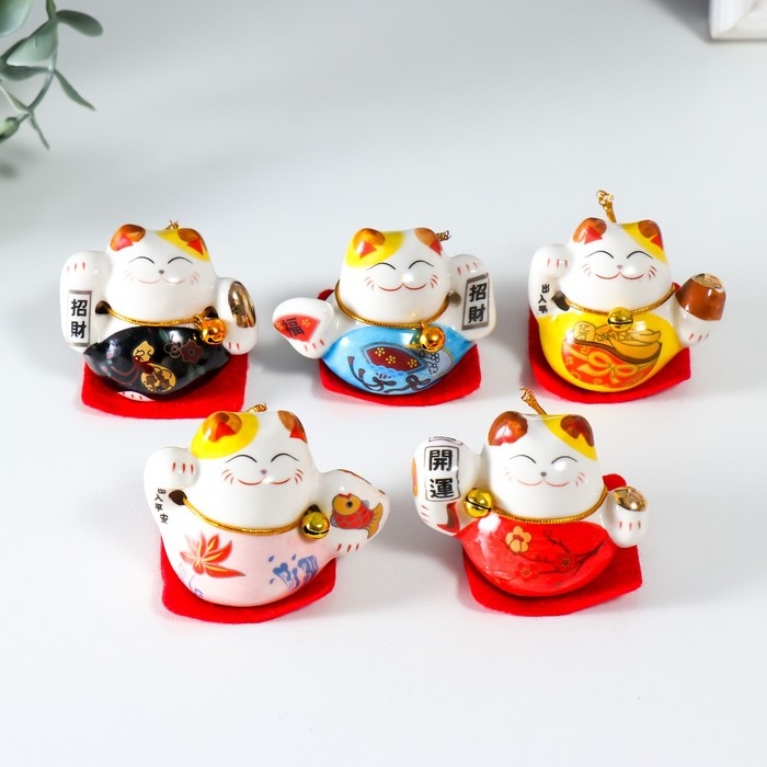 Сувенир керамика Сувенир керамика "Манэки-нэко - наслаждение" 4,5х3,8х4,6 см набор 5 шт
