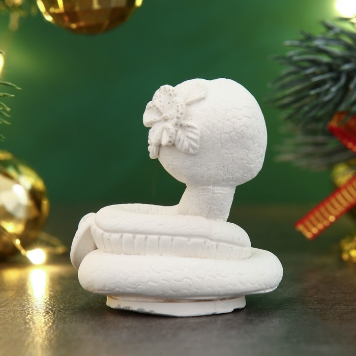 Новый год. Символ 2025. Фигура для раскраски  Новый год. Символ 2025. Фигура для раскраски "Змея Гая" 4х4см