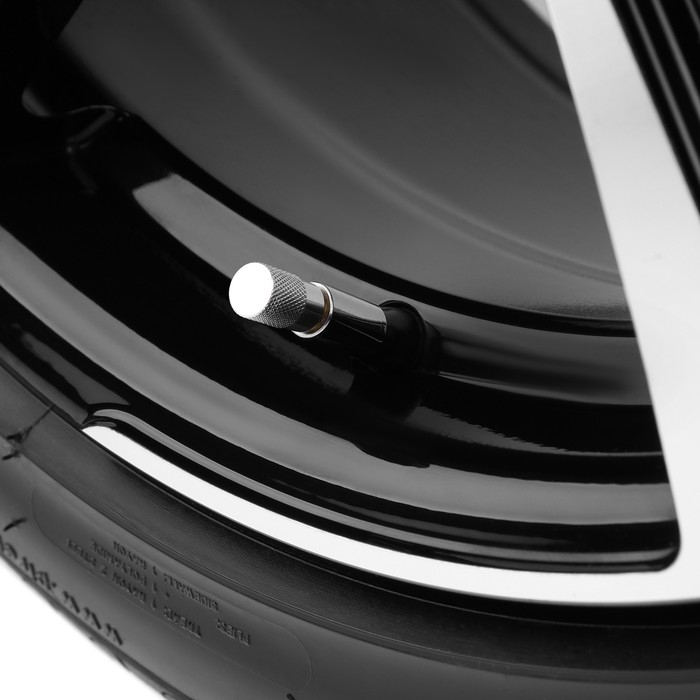 Колпачок на автомобильный вентиль TORSO, хром, набор 4 шт Колпачок на автомобильный вентиль TORSO, хром, набор 4 шт