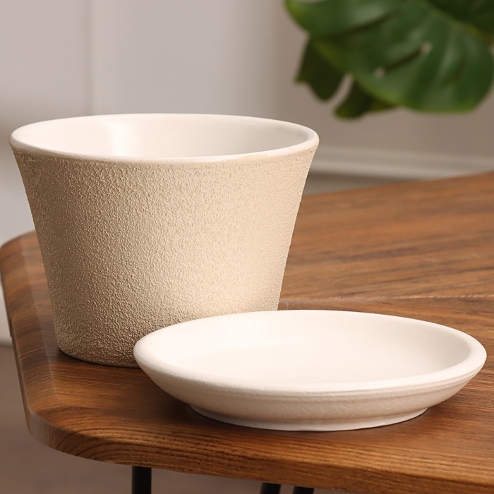 Горшок цветочный Горшок цветочный "Сиена" серый рельеф 0,8 л