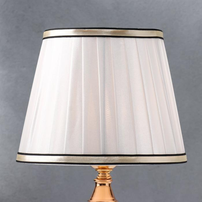 Лампа настольная  Лампа настольная "Галатея" 1х40Вт Е27 220В белый-золото 20х20х38,5 см.