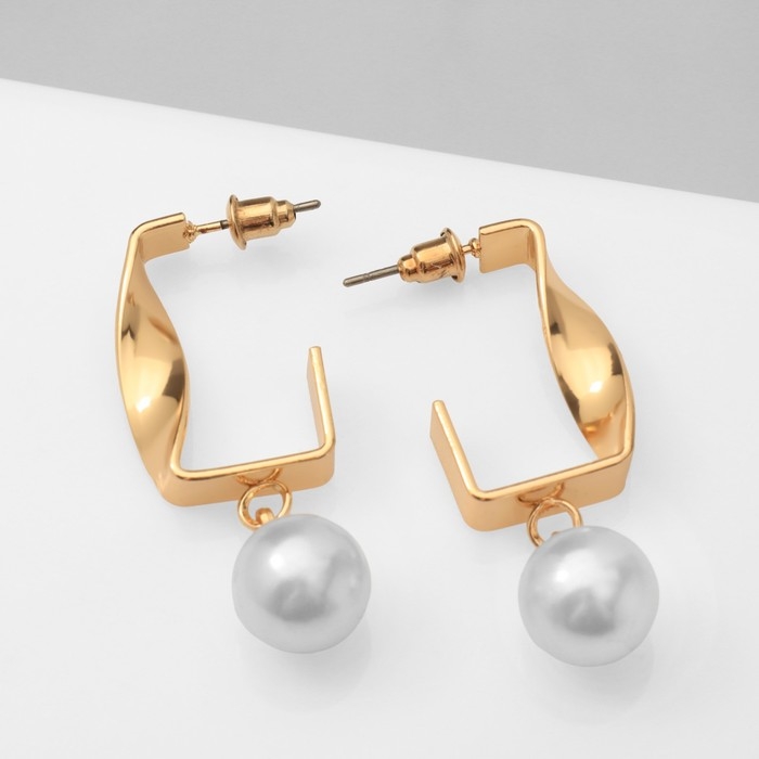 Серьги с жемчугом «Абстракция» завиток, цвет золото Серьги с жемчугом «Абстракция» завиток, цвет золото