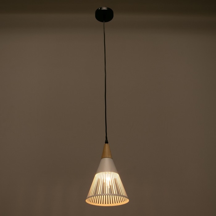 Светильник BayerLux 2234/1WT E27 40Вт белый 20х20х100 см